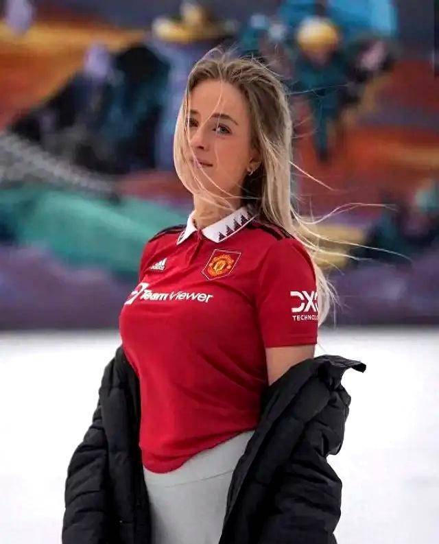 曼联客场2比1翻盘水晶宫，升至第6，欧冠席位稳了